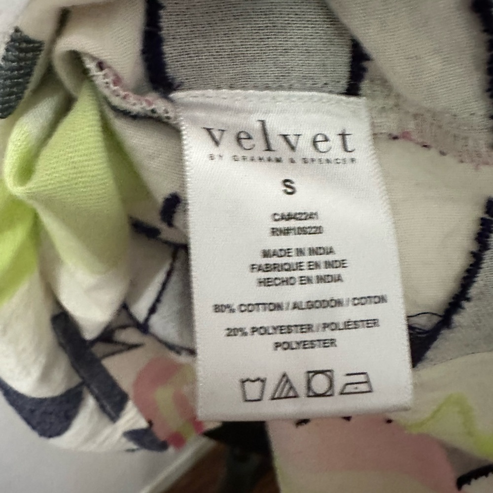 Velvet by Graham & Spencer Danica Short Tiered Neon Geo Jacquard Mini Dress - S - Picture 6 of 7